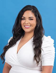 BBW Amber Castillo dildos herself